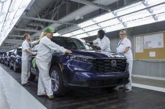 国内销量最高的合资紧凑型SUV全新一代本田CR-V下线：海外22万起售